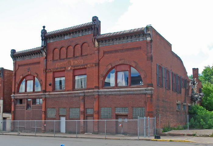 Bijou Theatre - 2000S Photo Of Building